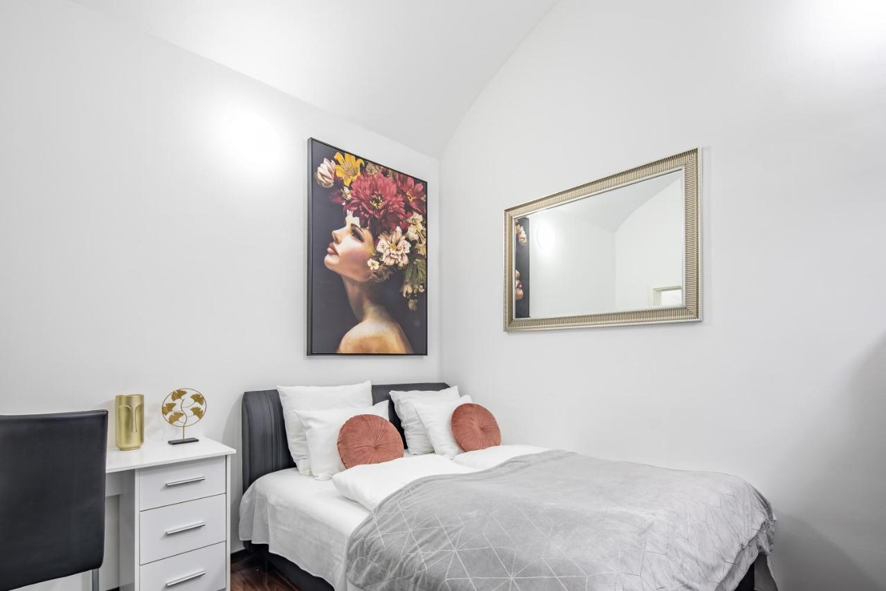 Melody Meadow Apartment Будапеща Екстериор снимка