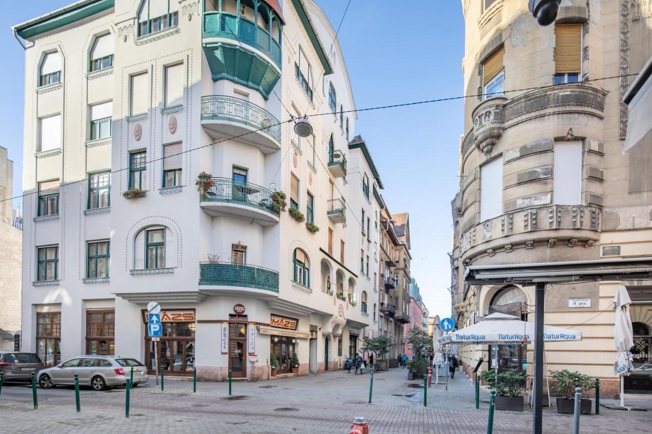 Melody Meadow Apartment Будапеща Екстериор снимка